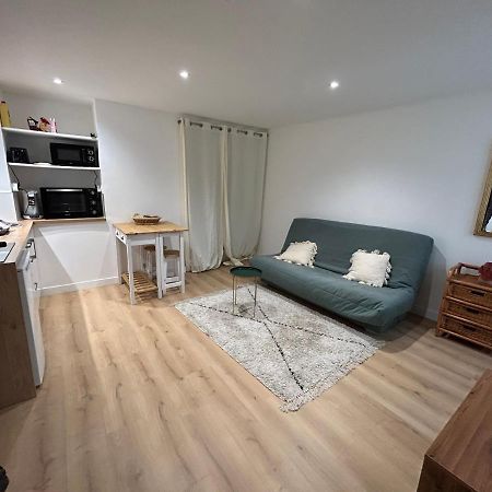 Blue Studio Cosy Et Calme Proche Du Centre Avec Tv Et Wifi La Rochelle  Extérieur photo